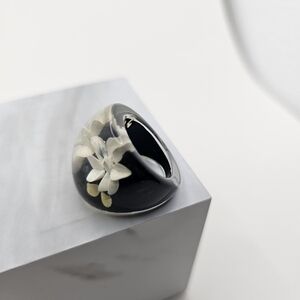 ⭐️40% Off⭐️ Retro Bubble Ring with Flowers